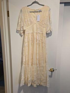 Baltic Born Cream Lace Midi Dress